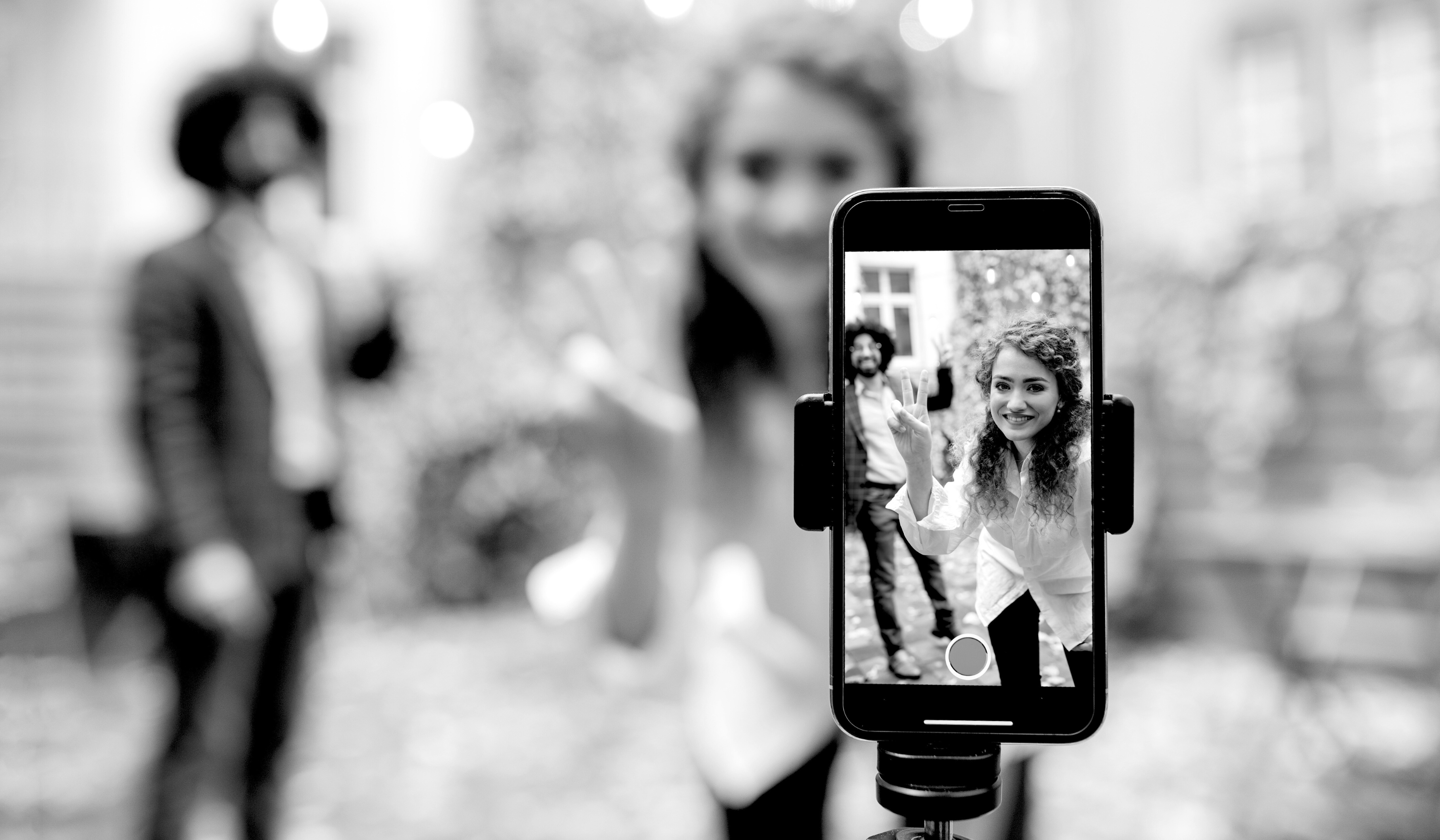 TikTok marketing strategy for SMEs showing discovery, engagement, and conversion across the funnel